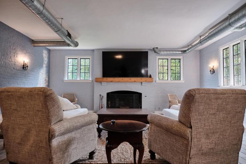 Duncraig Manor Bed & Breakfast เซาเธิร์นไพนส์ ภายนอก รูปภาพ