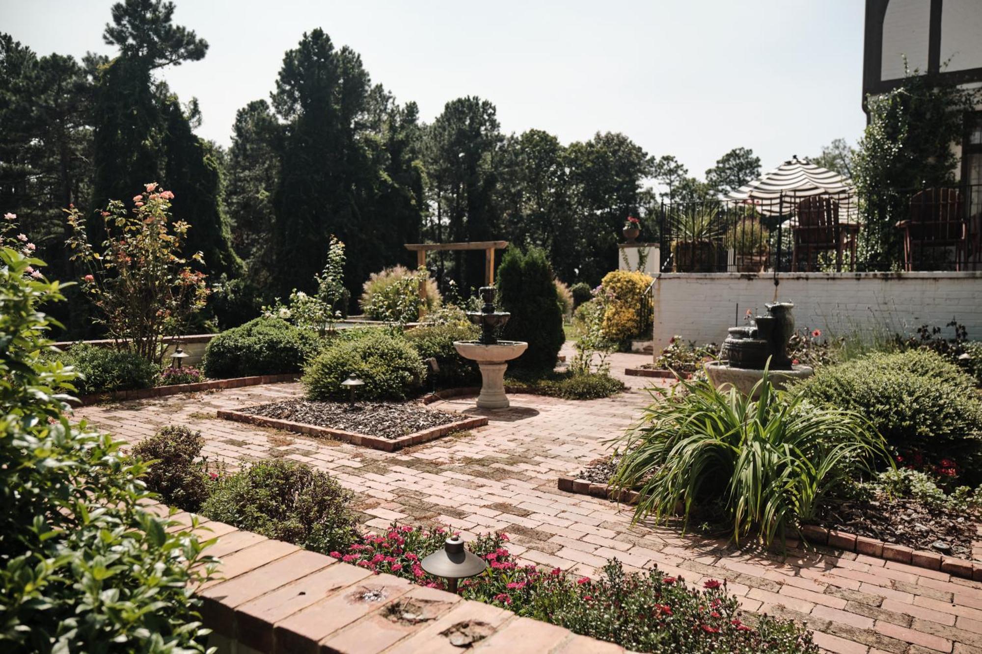 Duncraig Manor Bed & Breakfast เซาเธิร์นไพนส์ ภายนอก รูปภาพ
