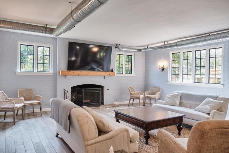 Duncraig Manor Bed & Breakfast เซาเธิร์นไพนส์ ภายนอก รูปภาพ